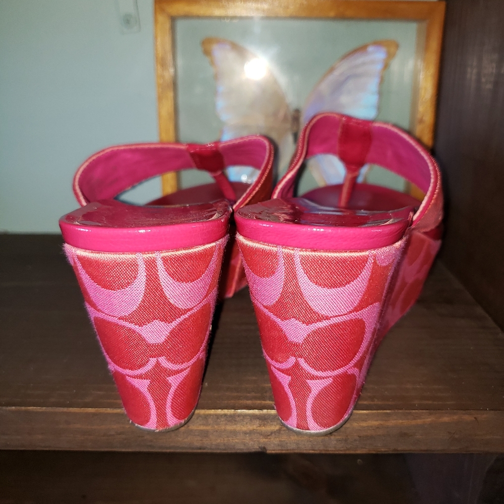 Coach Poppy Cammie Signature C Wedge Sandal 7) - Picture 6 of 8